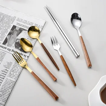 Taşınabilir çatal bıçak kaşık seti Ahşap Saplı Paslanmaz Çelik Çatal Kaşık Çubuklarını Çin Düğün Seyahat Sofra Mutfak Eşyaları